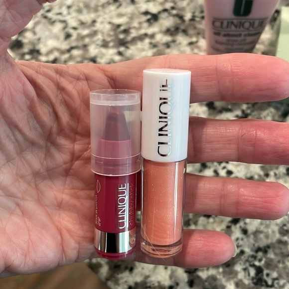 🛍️HOST Pick🛍️Amazing brand new Clinique products 10 piece bundle - Picture 12 of 15